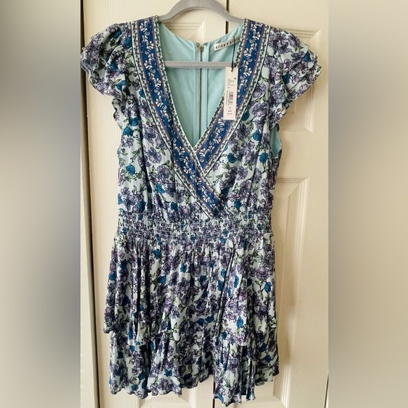 Alice and Olivia Blue Mariska Romper - Picture 2 of 11